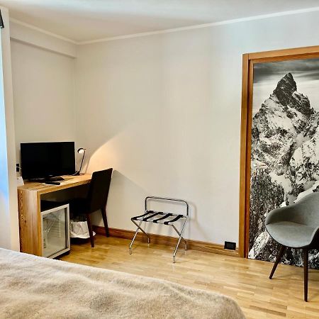 Hotel Croux Κουρμαγιέρ Εξωτερικό φωτογραφία