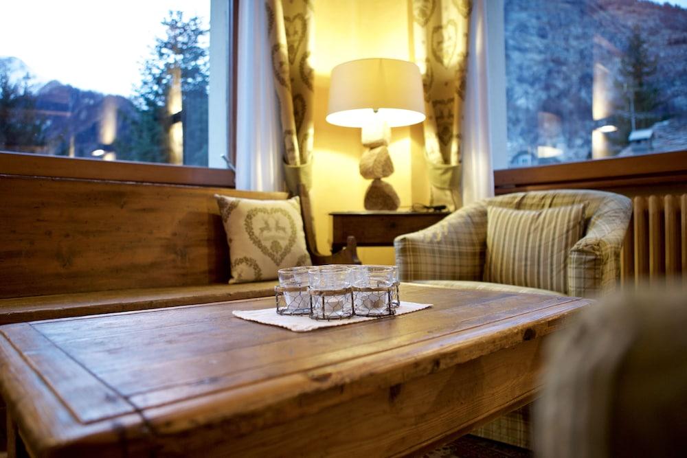 Hotel Croux Κουρμαγιέρ Εξωτερικό φωτογραφία